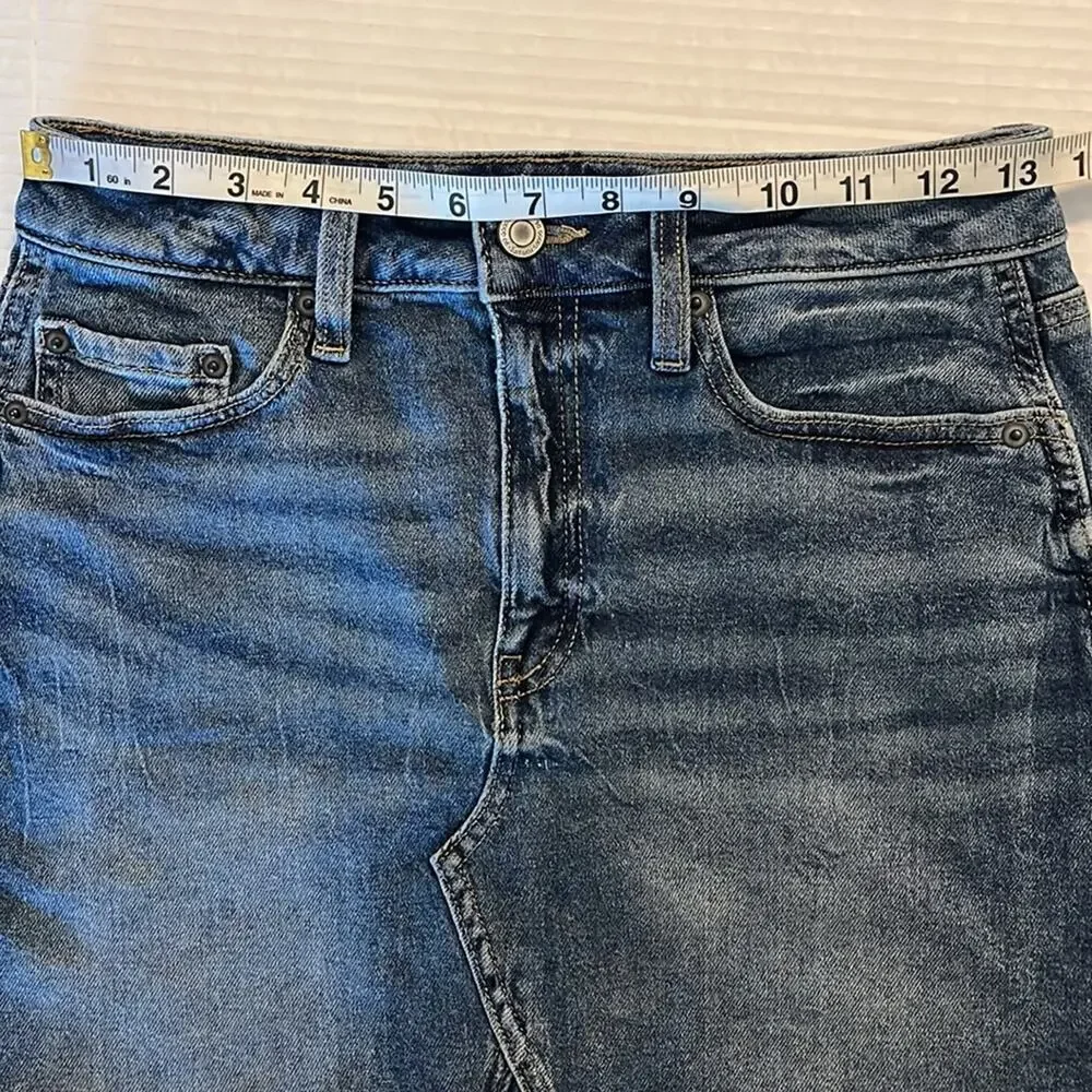 SO Blue Denim Mini Skirt Juniors Size 5 Jean Pockets Zipper Frayed Hem Y2K Edgy